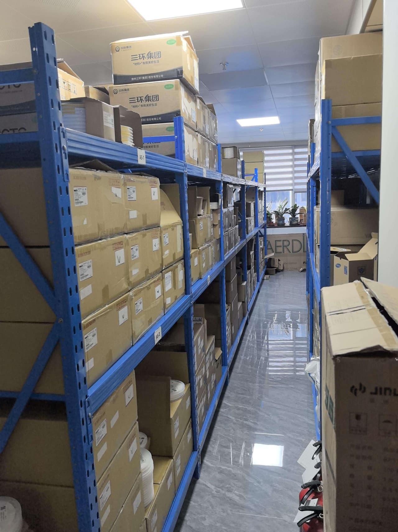 公司仓库 - 仓储环境 3